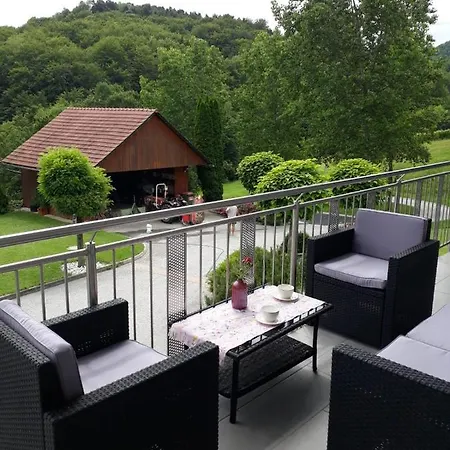 Wohlfuhlplatzl Am Weinberg